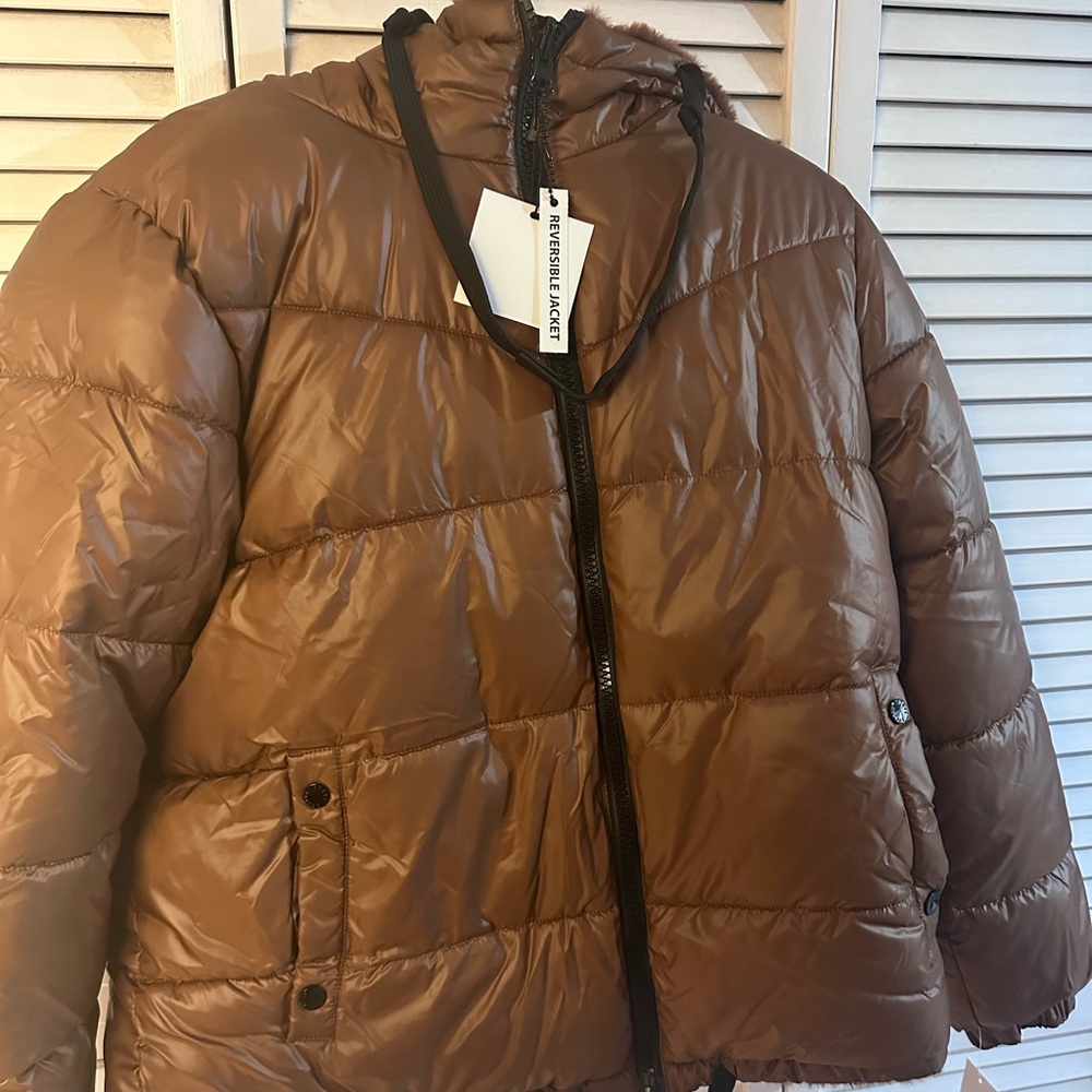 Steve Madden reversible with hood brand new jacket size large
